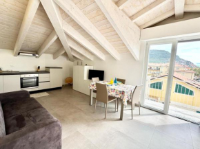 Hostdomus - A due passi dal mare Pietra Ligure